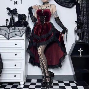 robe gothique rouge femme